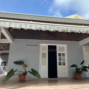 Hébergement de vacances à Louer à En Martinique, Sainte-Anne